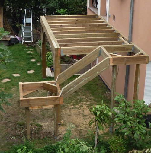 terrasse sur pilotis en teck, maison isolation par extérieur - Fabriquer Une Terrasse En Bois Sur Pilotis terrasse sur pilotis en teck, maison isolation par extérieur - Fabriquer Une Terrasse En Bois Sur Pilotis