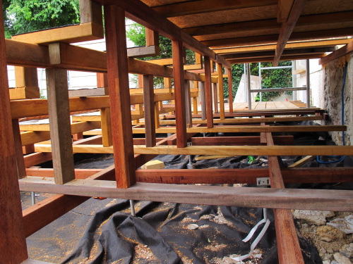 Structure de l'escalier en bois