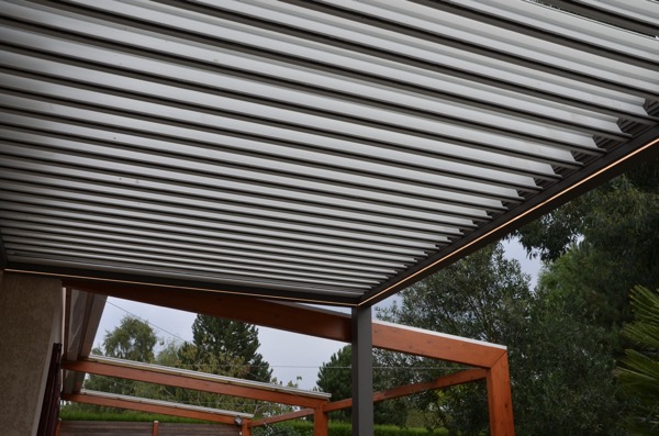 Pergola bioclimatique tanche