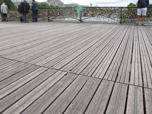 Détail terrasse en ipé passerelle solférino