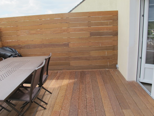 terrasse en bois sur pilotis