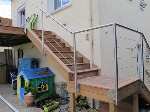 terrasse en bois sur pilotis