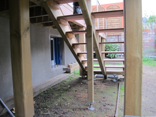 console de soutien escalier en bois