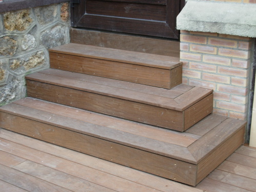 Escalier en Ipé pour accéder  ma terrasse