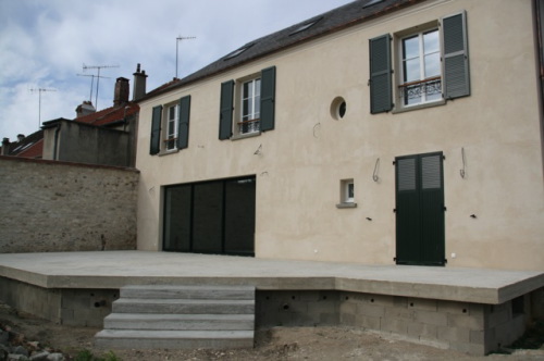 terrasse en bois sur pilotis