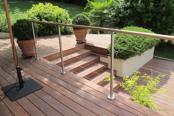 terrasse bois exotique en arrondi