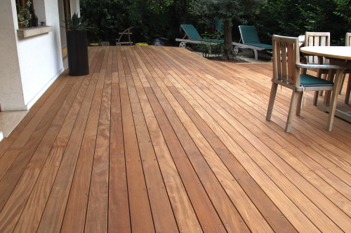 Lames de bois exotique pour monter ma terrasse