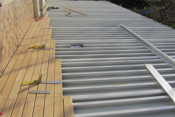 Terrasse sur pilotis en bois composite Timbertech tropical