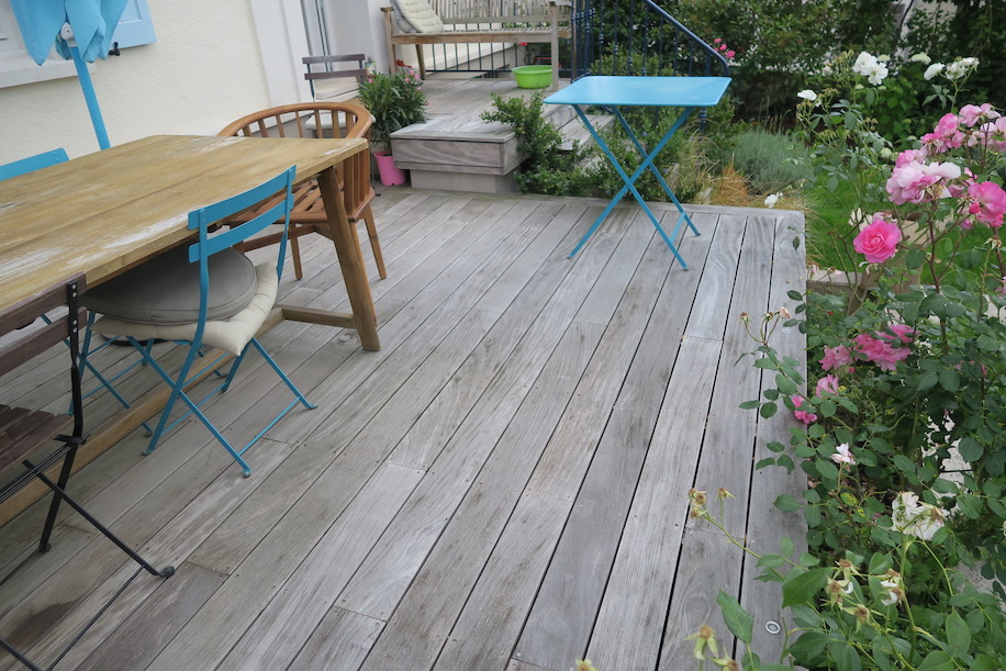 Terrasse et escalier en bois exotique, Afrormosia