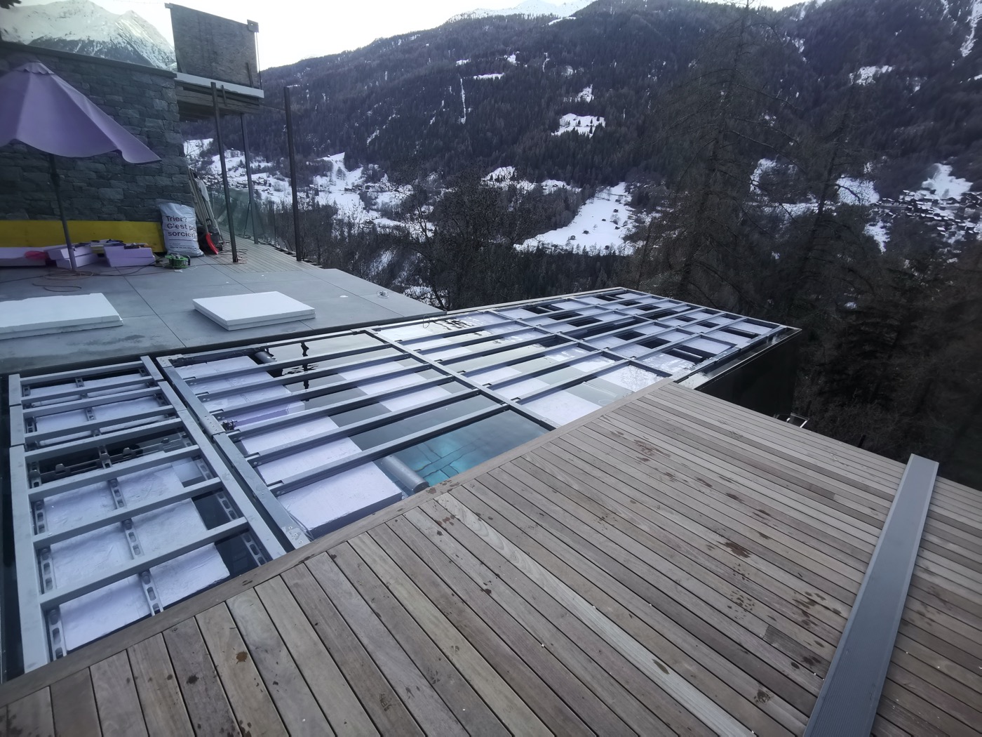 Piscine fond mobile en Montagne